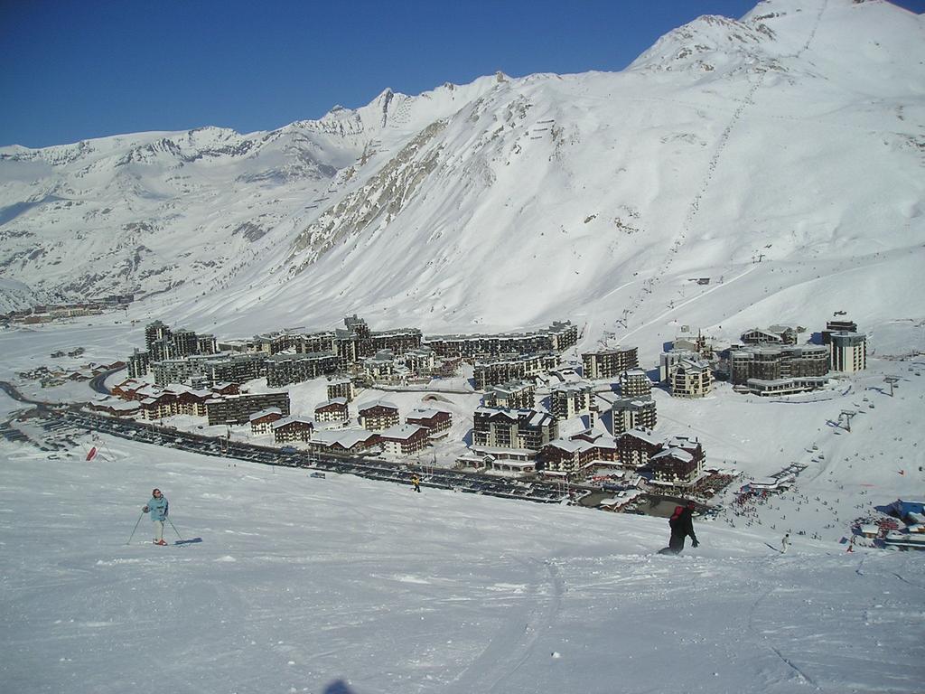 Chalet Chardons Hostel Тінь Екстер'єр фото