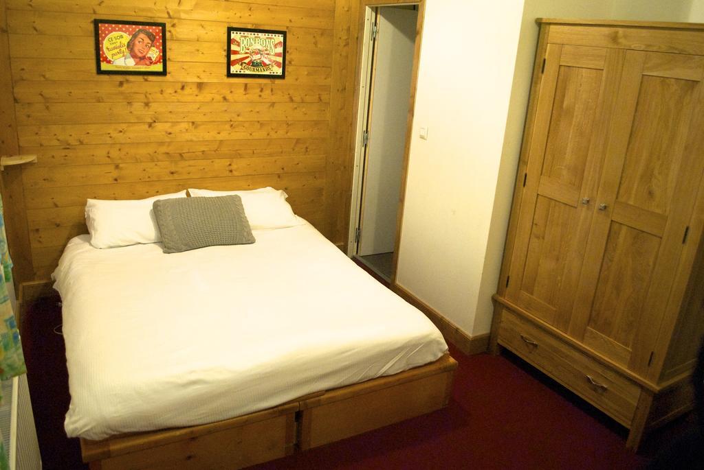 Chalet Chardons Hostel Тінь Номер фото