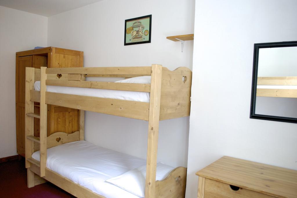 Chalet Chardons Hostel Тінь Номер фото