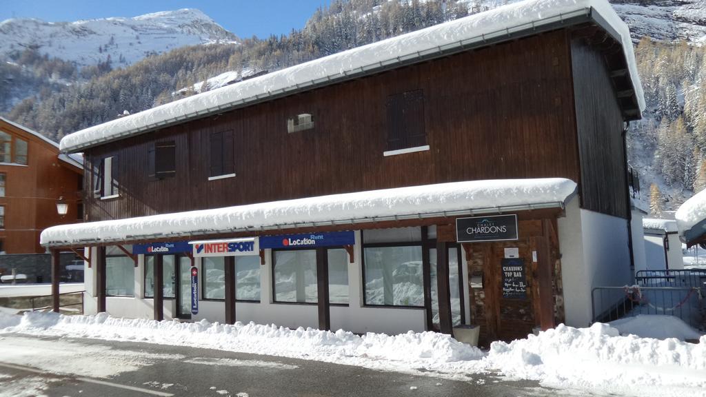 Chalet Chardons Hostel Тінь Екстер'єр фото